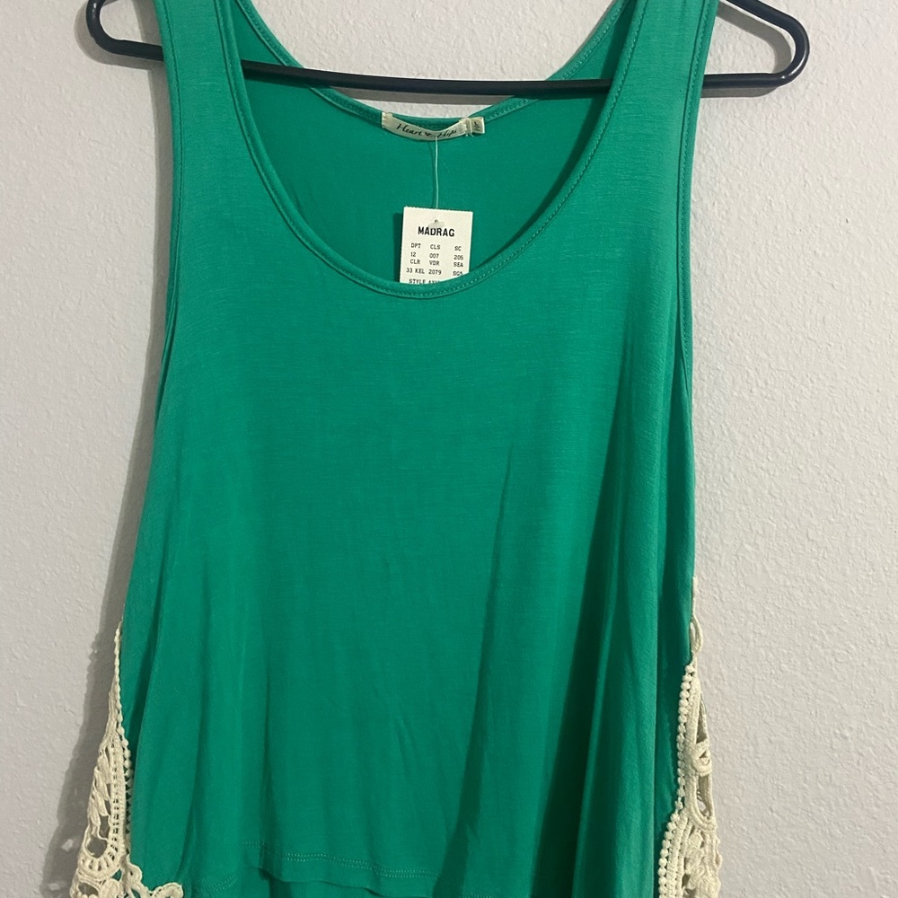 Green top